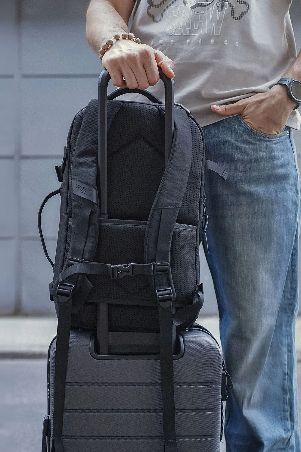 Alternative view of TruGrid Skowell Pack